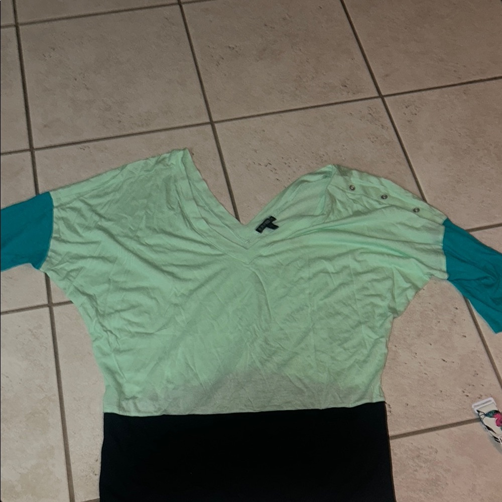 Mint and Teal Women's Top